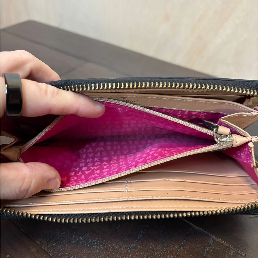 Kate Spade‎ New York Continental Wallet black with pink inside Good Condition